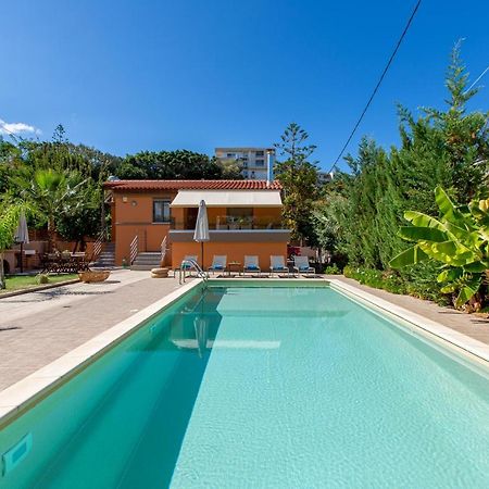 Rea'S Sea House Villa Kato Galatas Eksteriør billede