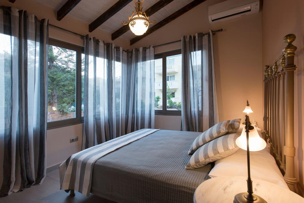 Rea'S Sea House Villa Kato Galatas Eksteriør billede