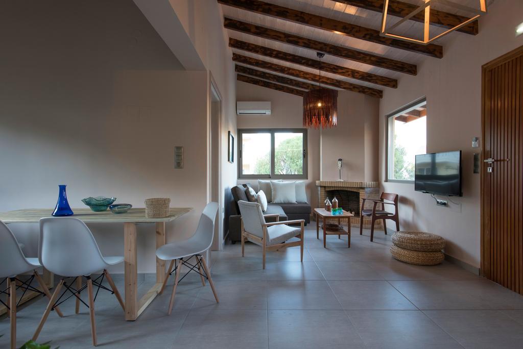 Rea'S Sea House Villa Kato Galatas Eksteriør billede